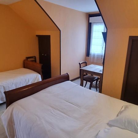 Logis Relais Des Monedieres Seilhac Экстерьер фото