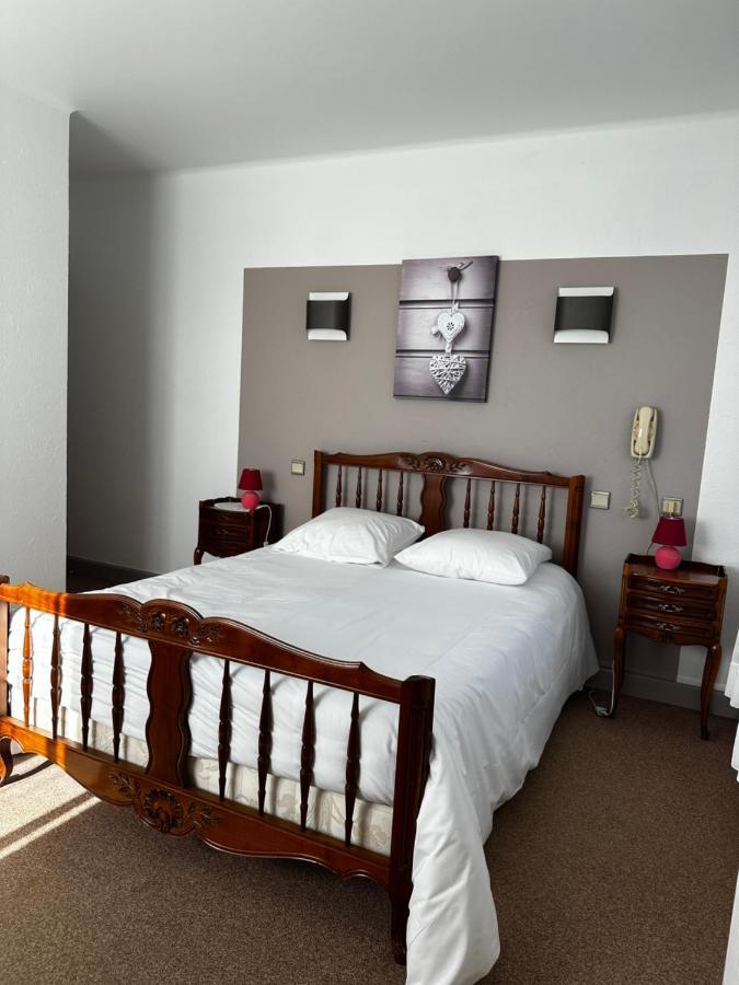 Logis Relais Des Monedieres Seilhac Экстерьер фото